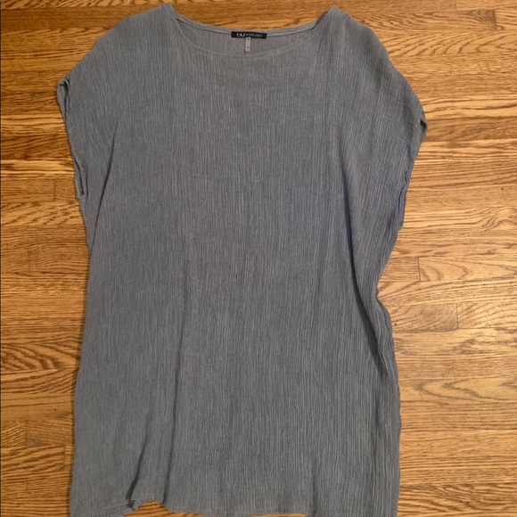 Light blue short dress with pockets. - Picture 3 of 3